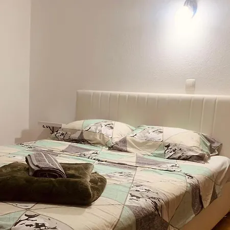 Yugo * Mostar